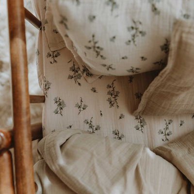 Garbo&Friends Bluebell Muslin Cot Fitted Sheet - Garbo&Friends